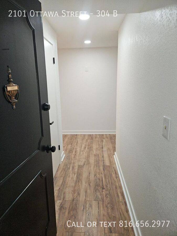 Apartment for rent at 2101 Ottawa St #304 B, Leavenworth, KS 66048