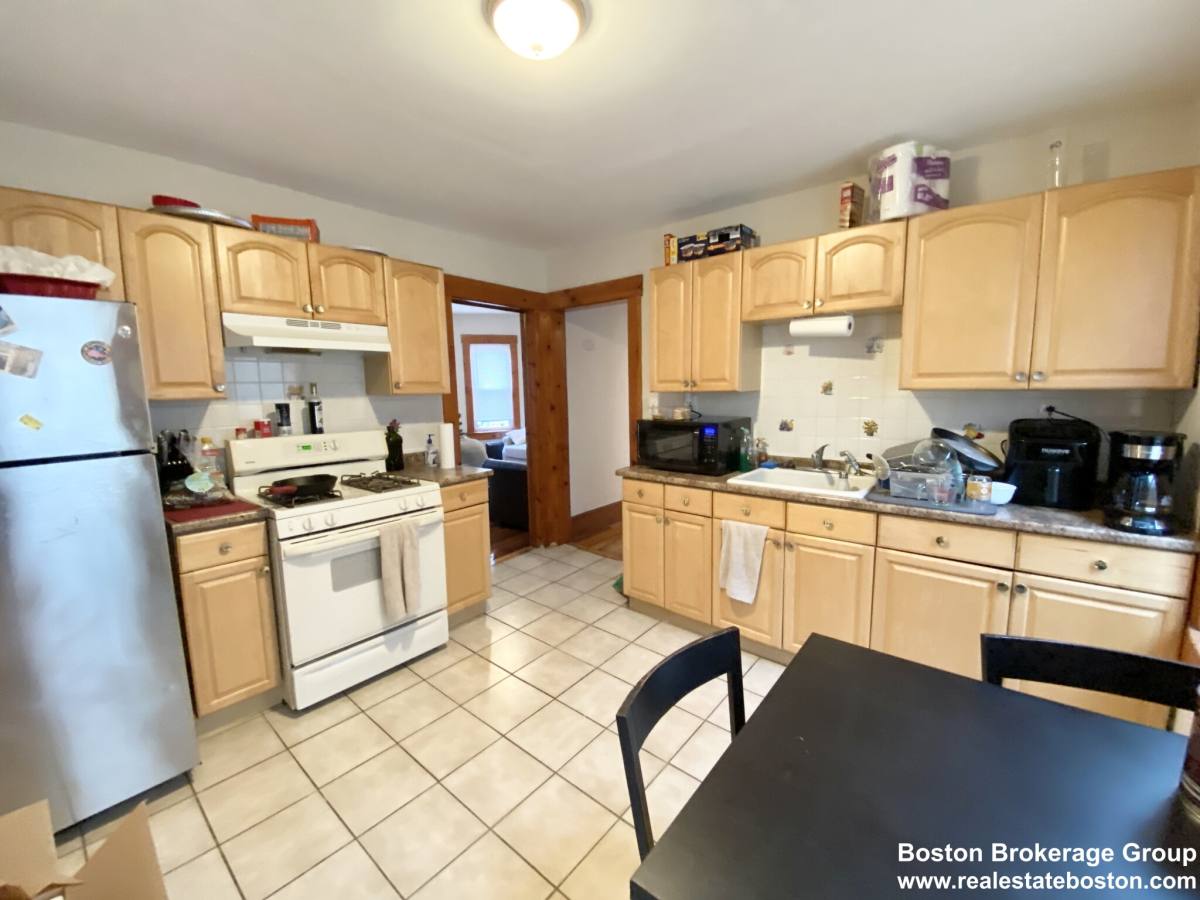 Apartment for rent at 3 Sudan St #3, Dorchester, MA 02125