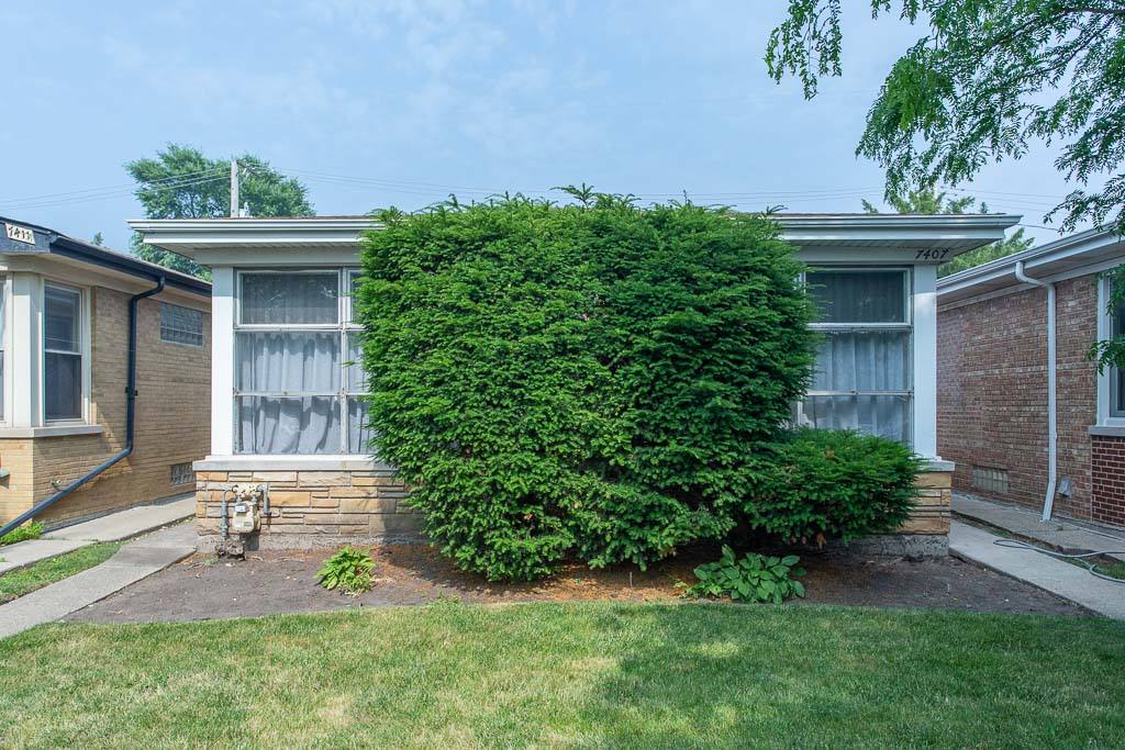 Apartment for rent at 7405 407 N California #PHFS, Chicago, IL 60645