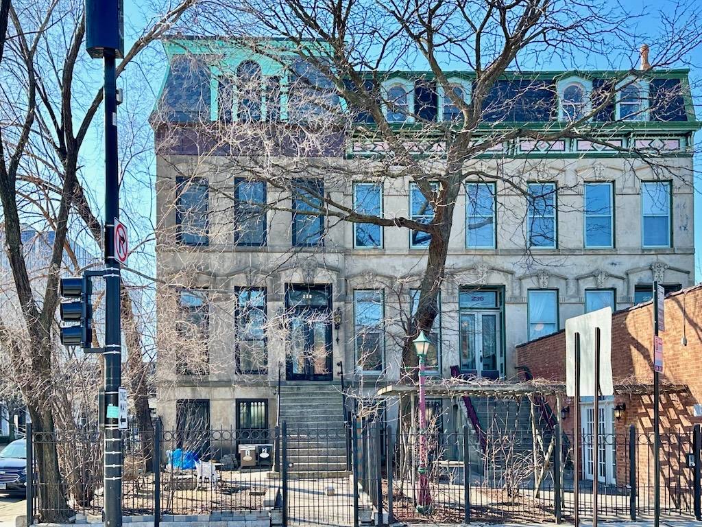 Townhouse for rent at 236 Ashland #P2HT, Chicago, IL 60607