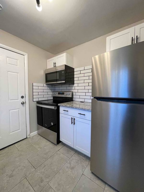 Apartment for rent at 7901 Camargo Rd #4, Cincinnati, OH 45243