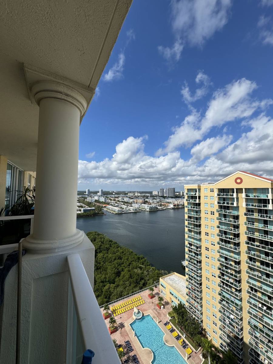 Apartment for rent at 17000 N Bay Rd #2505, North Miami Beach, FL 33160