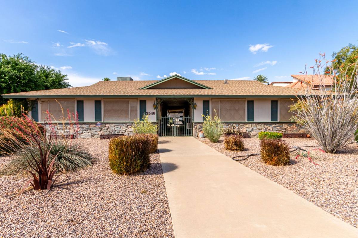 Apartment for rent at 3540 E Montecito Ave, Phoenix, AZ 85018