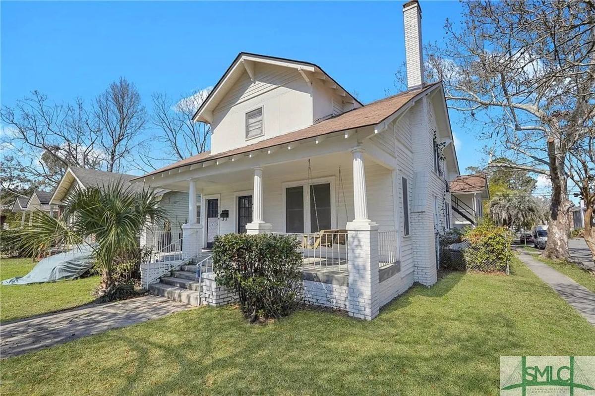 Apartment for rent at 914 & 916 E, Savannah, GA 31401
