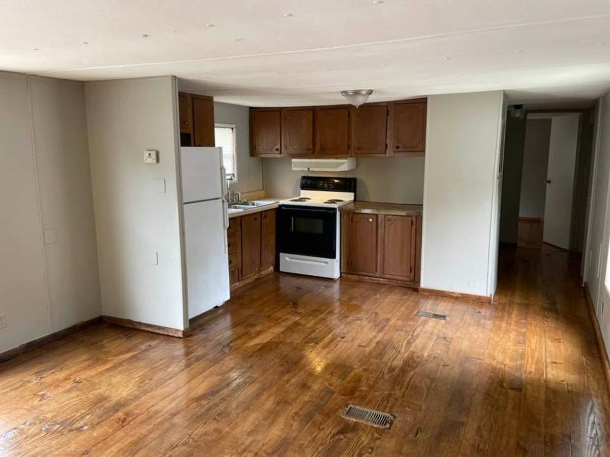 Apartment for rent at 101 Faye Ave, Saltillo, MS 38866