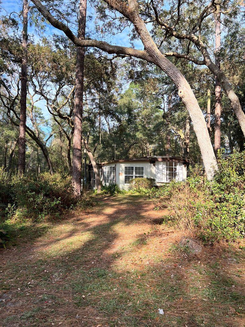 20329 Snipe Rd, Altoona, FL 32702
