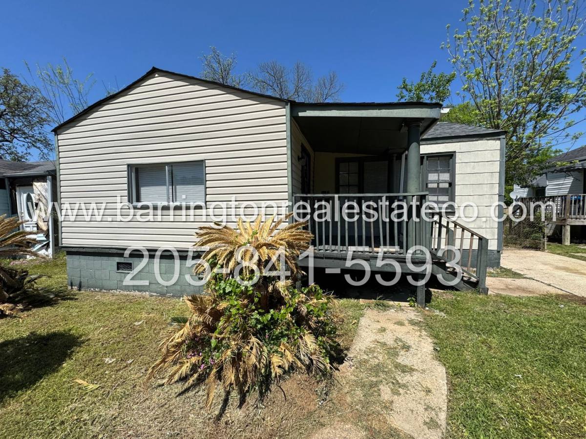 House for rent at 1872 Fulton Ave SW, Birmingham, AL 35211