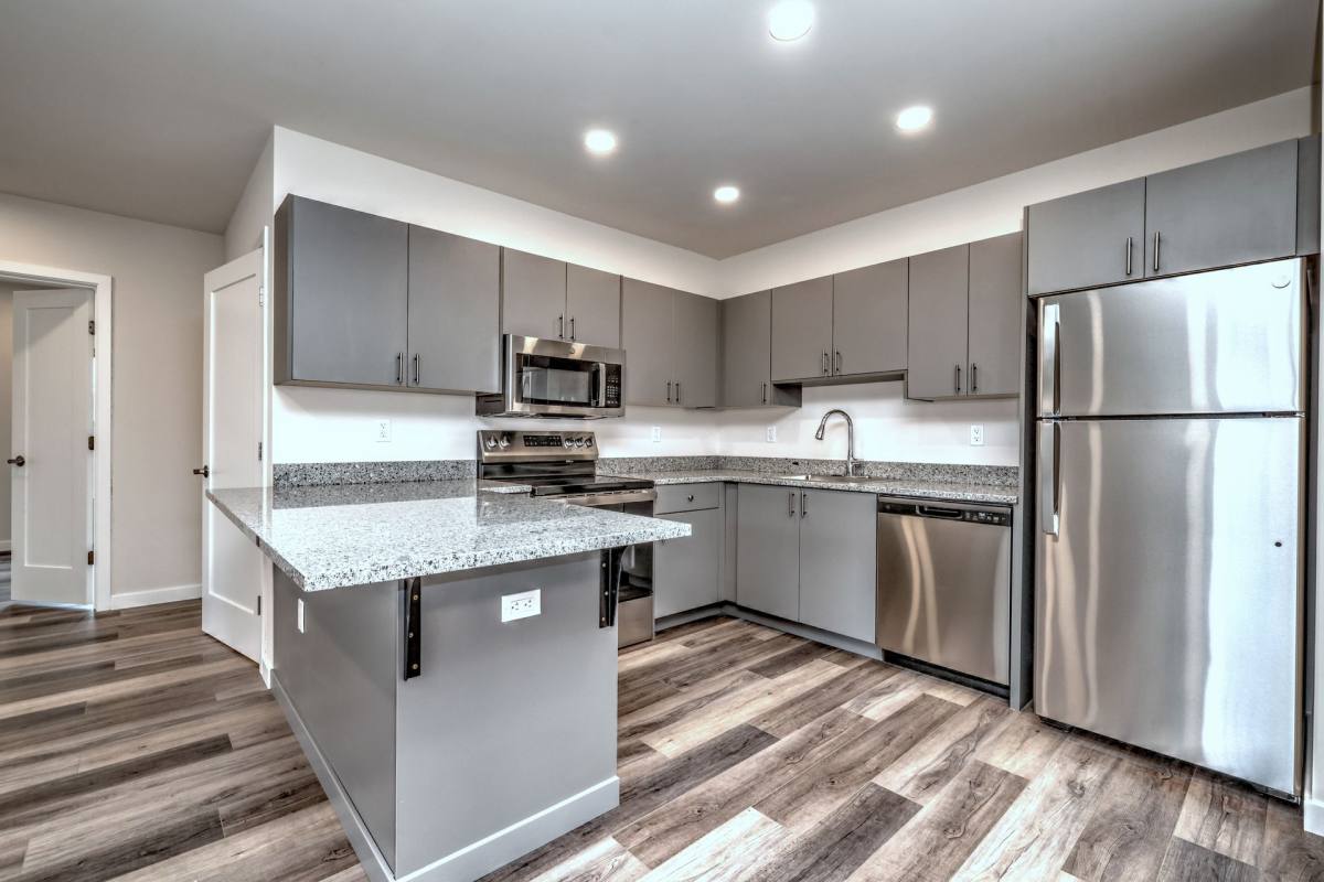 Apartment for rent at 275 Coram Rd, Shelton, CT 06484