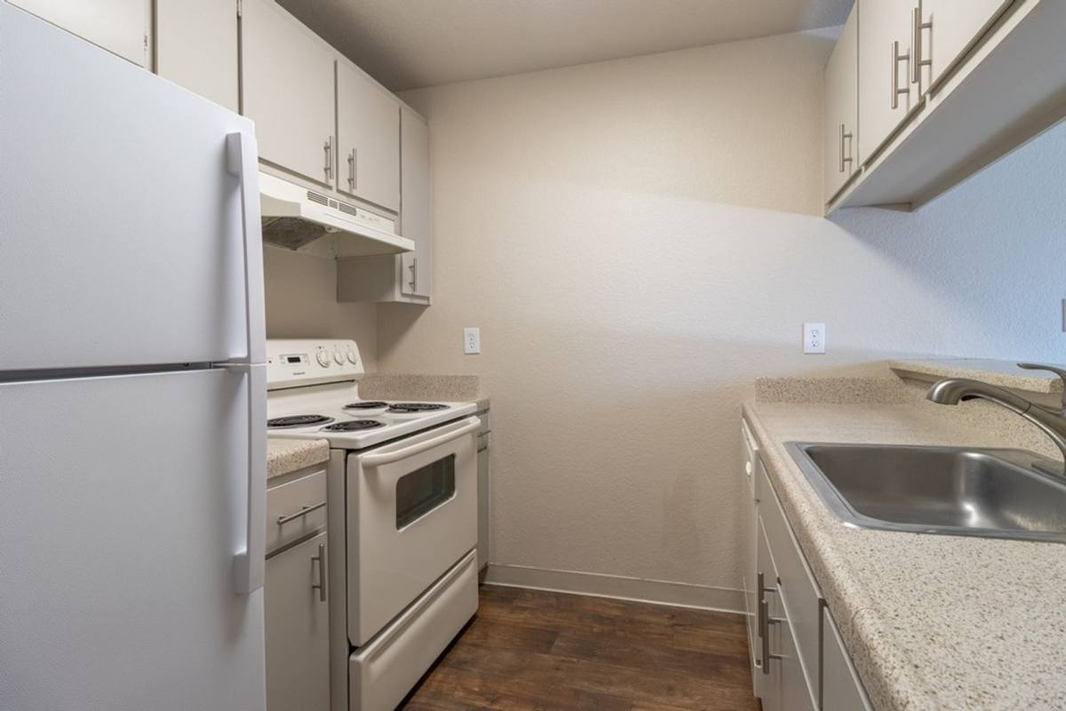 Apartment for rent at 5909-6001 Country Lane, Citrus Heights, CA 95621