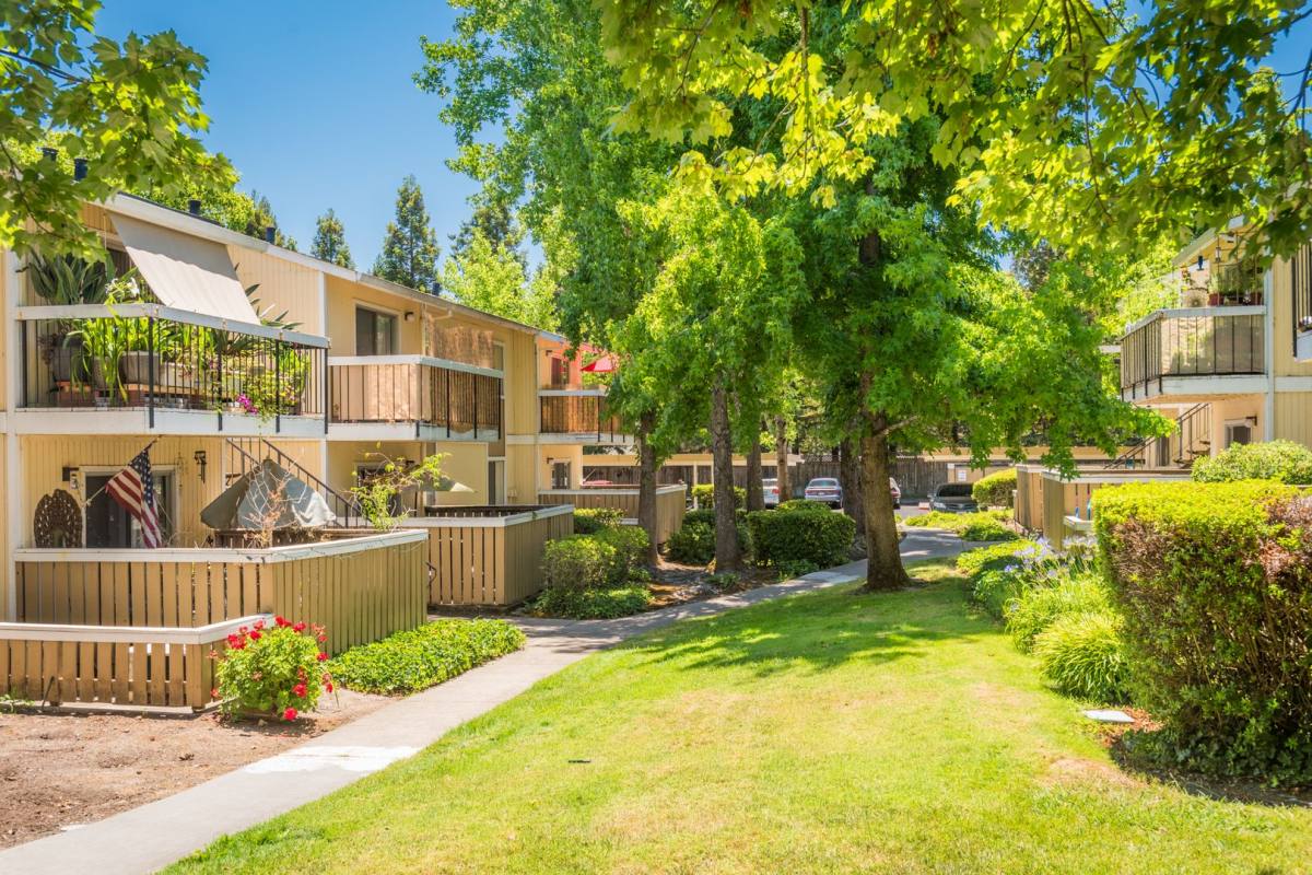 Apartment for rent at 3076 Marlow Rd, Santa Rosa, CA 95403