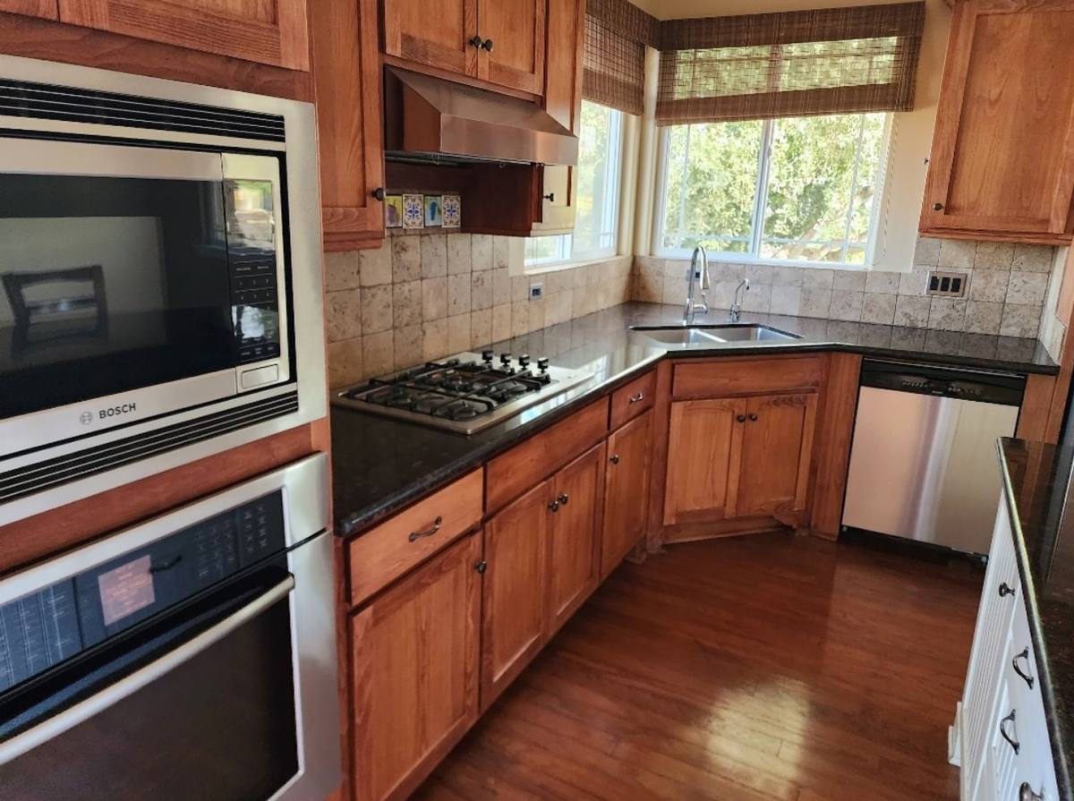 House for rent at 321 Montebello Oaks Dr, Paso Robles, CA 93446