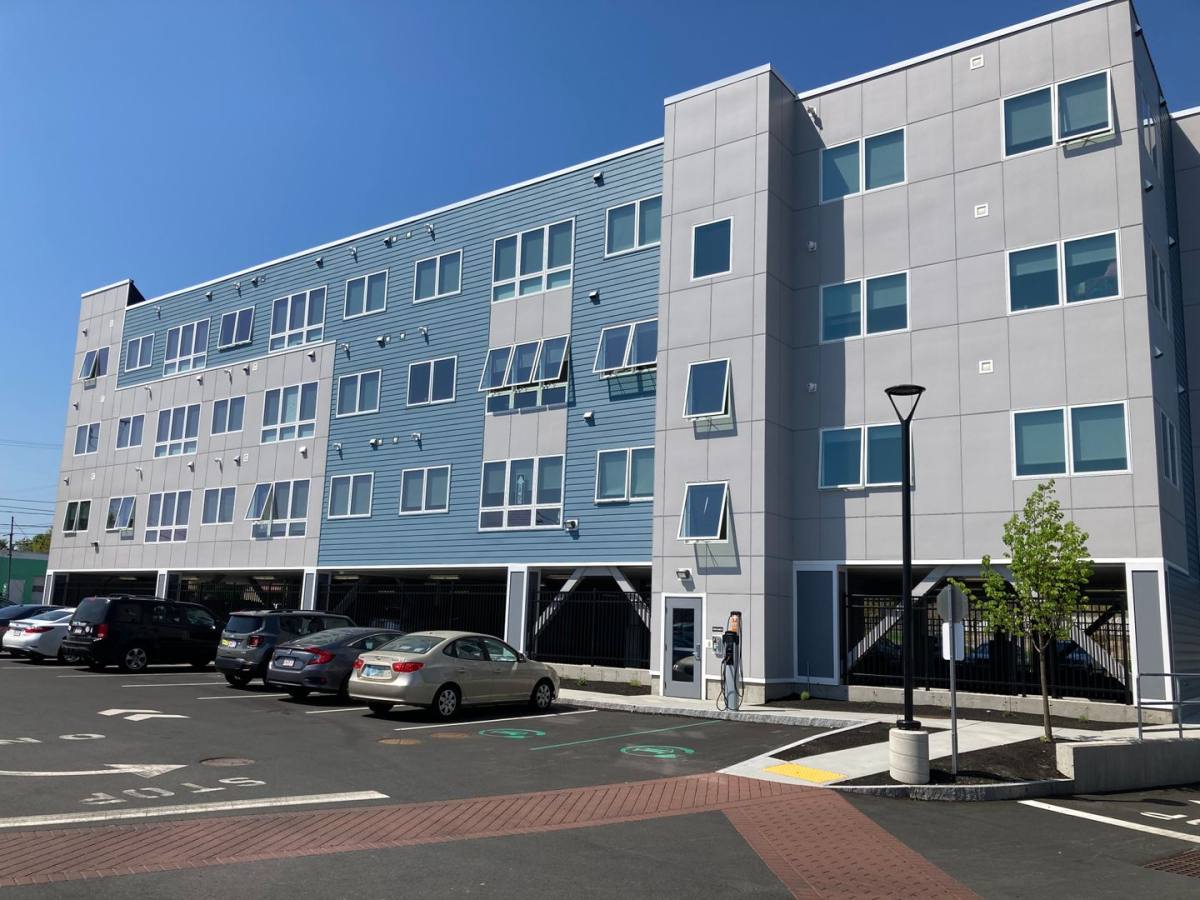 Apartment for rent at 124 Ocean Ave, Salem, MA 01970