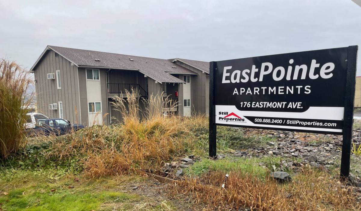 Apartment for rent at 176 Eastmont Ave, East Wenatchee, WA 98802