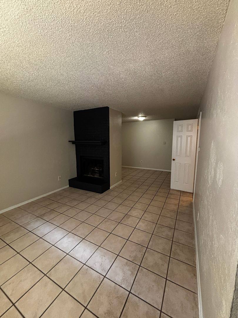 Apartment for rent at 1322 Southport Dr, Austin, TX 78704