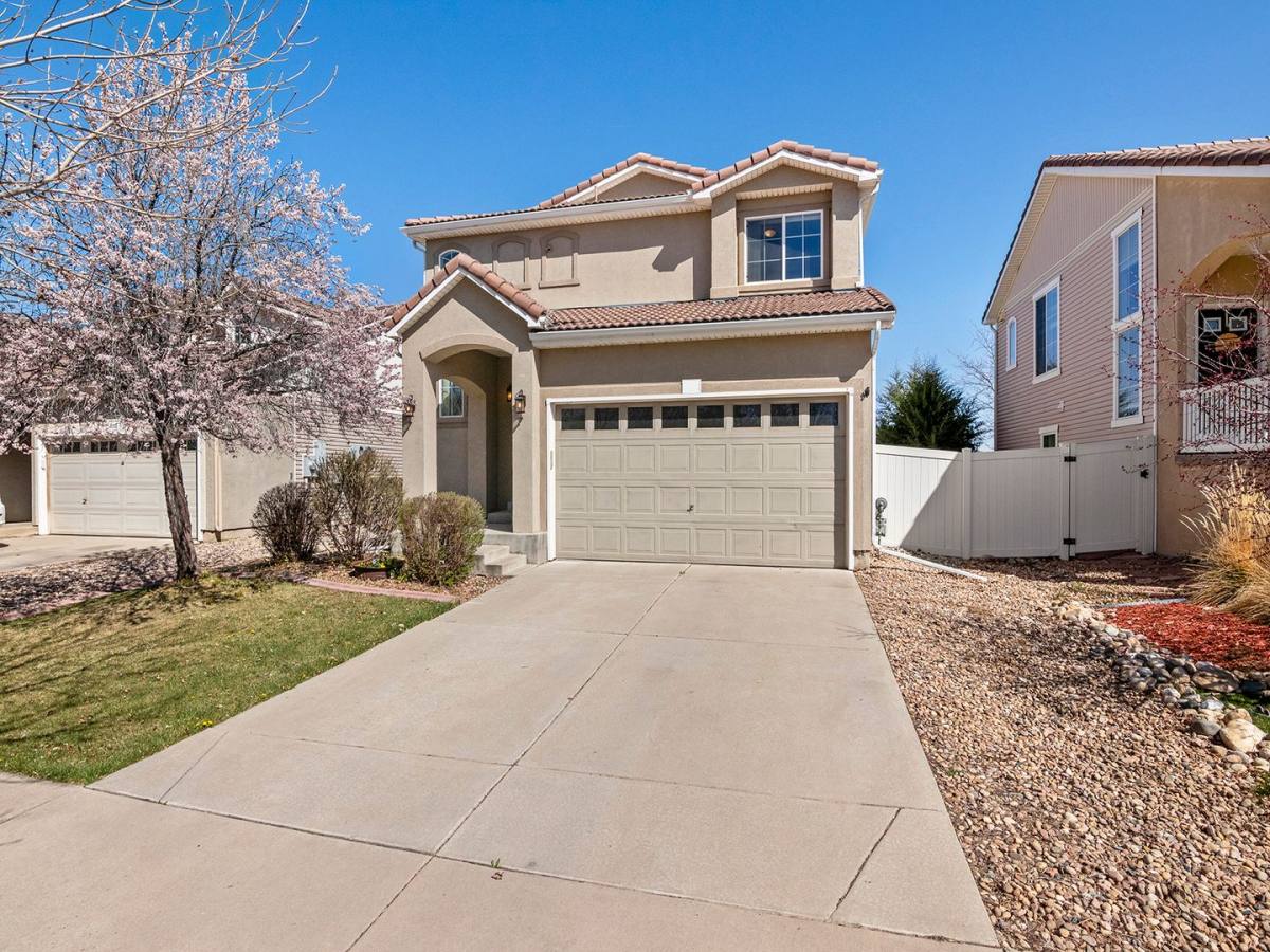 House for rent at 5249 Cherrywood Lane, Johnstown, CO 80534