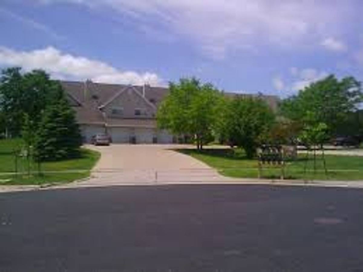 Apartment for rent at 10 Woodridge Court, Madison, WI 53704