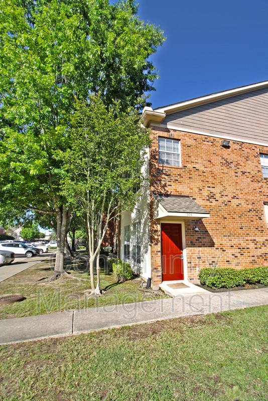 Condo for rent at 710 E Boyd Dr #504, Baton Rouge, LA 70808