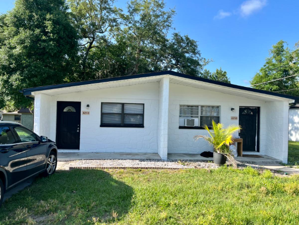 Apartment for rent at 4209 E Okara Rd, Tampa, FL 33617