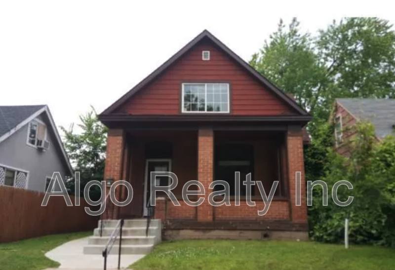House for rent at 3119 James Ave N, Minneapolis, MN 55411