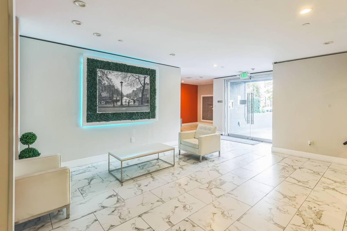 Apartment for rent at 5514 Bonner Ave, North Hollywood, CA 91601