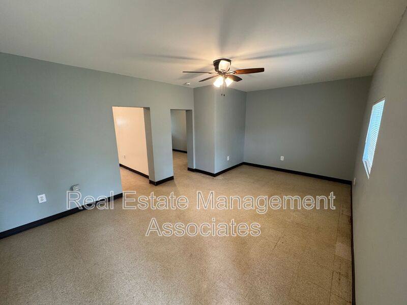 Apartment for rent at 1502 N Hill St #B, Griffin, GA 30223