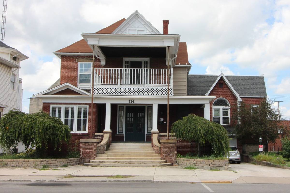 Apartment for rent at 134 W Tiffin St, Fostoria, OH 44830