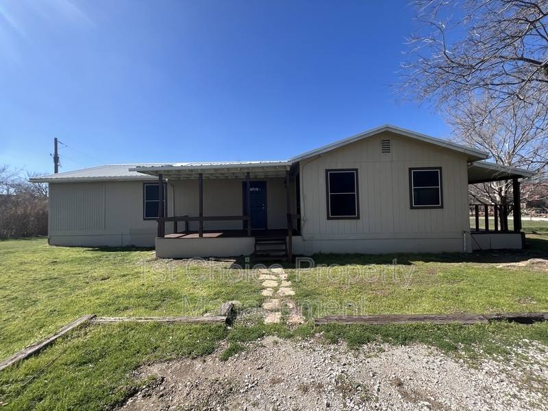 House for rent at 193 Prairie #4652, Rhome, TX 76078