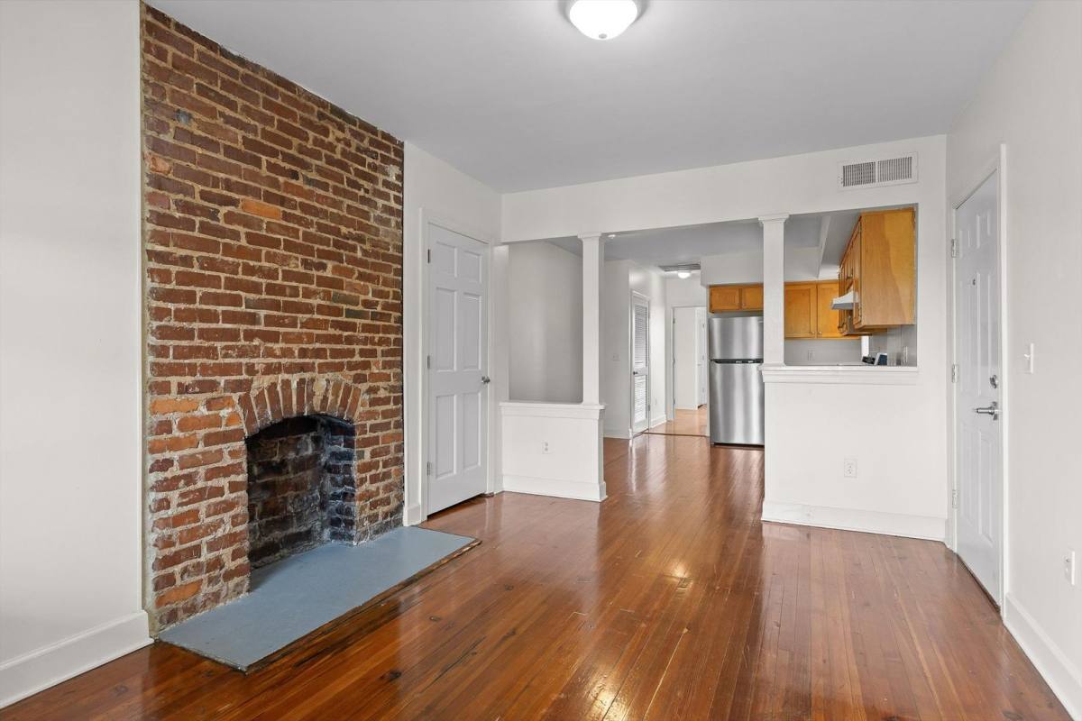Apartment for rent at 1808 Cowart St, Chattanooga, TN 37408