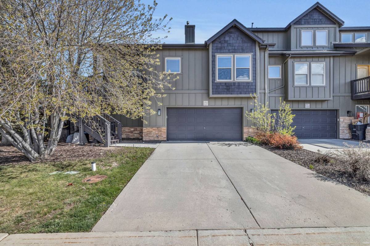 Townhouse for rent at 347 Keetley Station Circle, Kamas, UT 84036