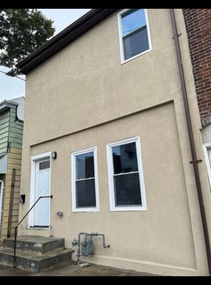 House for rent at 642 N 2nd St, Allentown, PA 18102