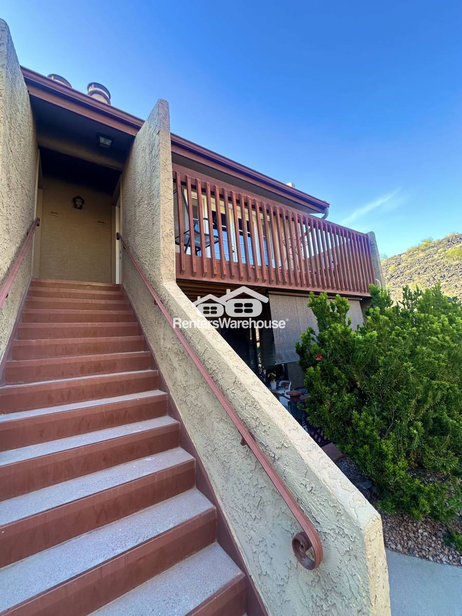 Condo for rent at 14203 N 19th Ave #2009, Phoenix, AZ 85027