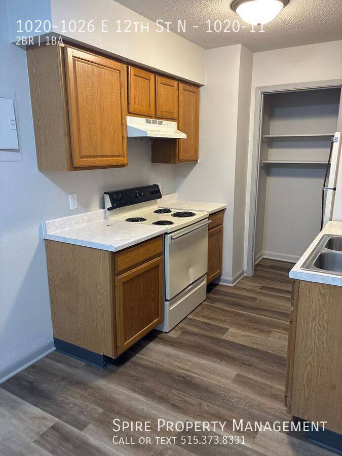 Apartment for rent at 1020-1026 E 12th St N #11, Newton, IA 50208
