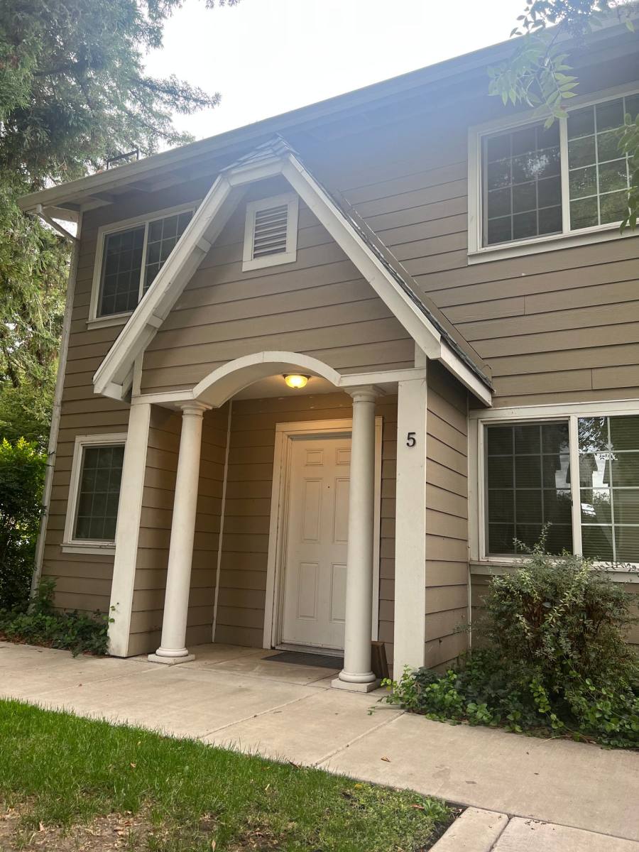 Apartment for rent at 398 Bidwell Place, Chico, CA 95926