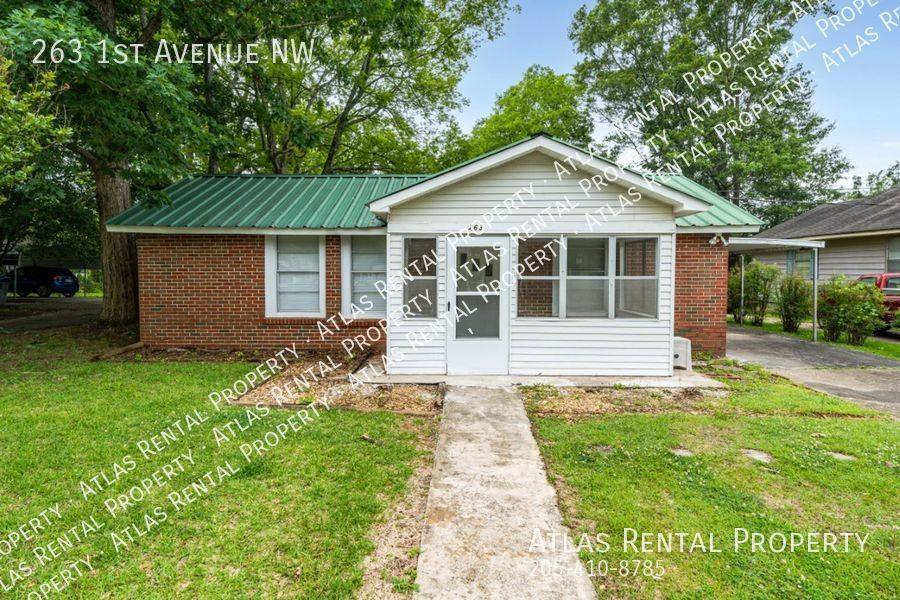 House for rent at 263 1st Ave NW, Graysville, AL 35073