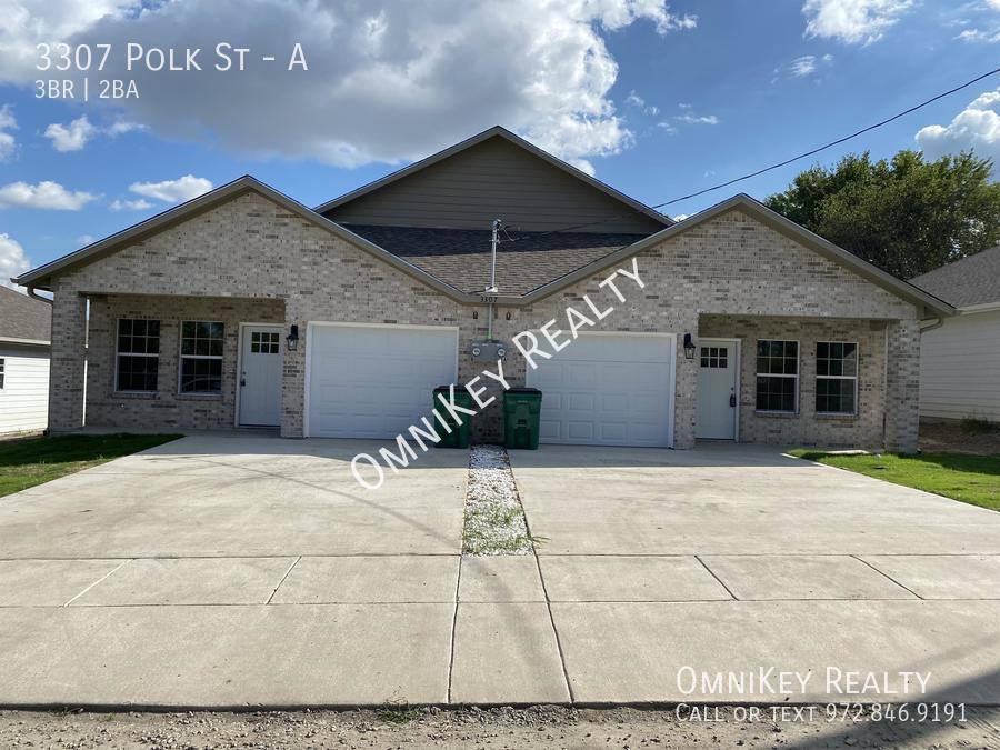 Apartment for rent at 3307 Polk St #A, Greenville, TX 75401