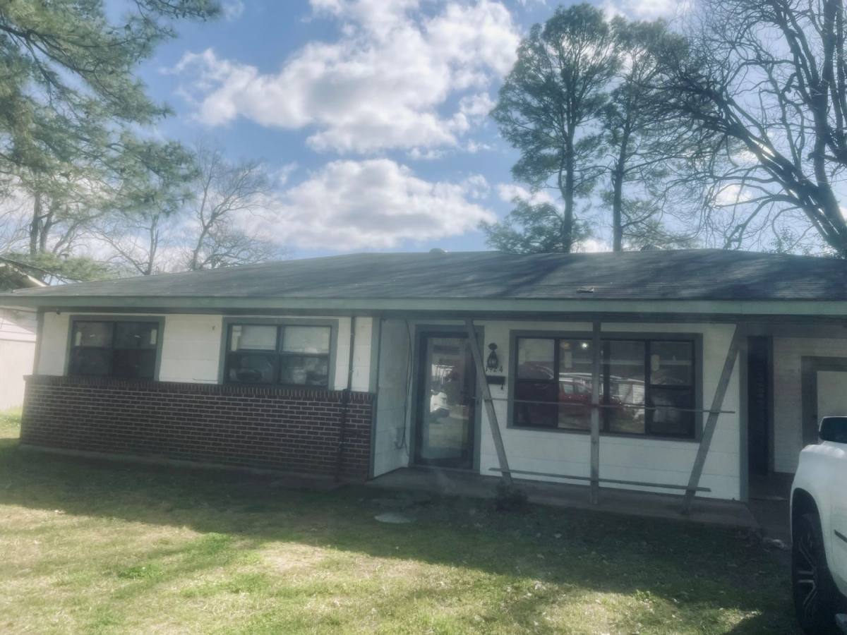 House for rent at 1924 Shannon Rd, Alexandria, LA 71301