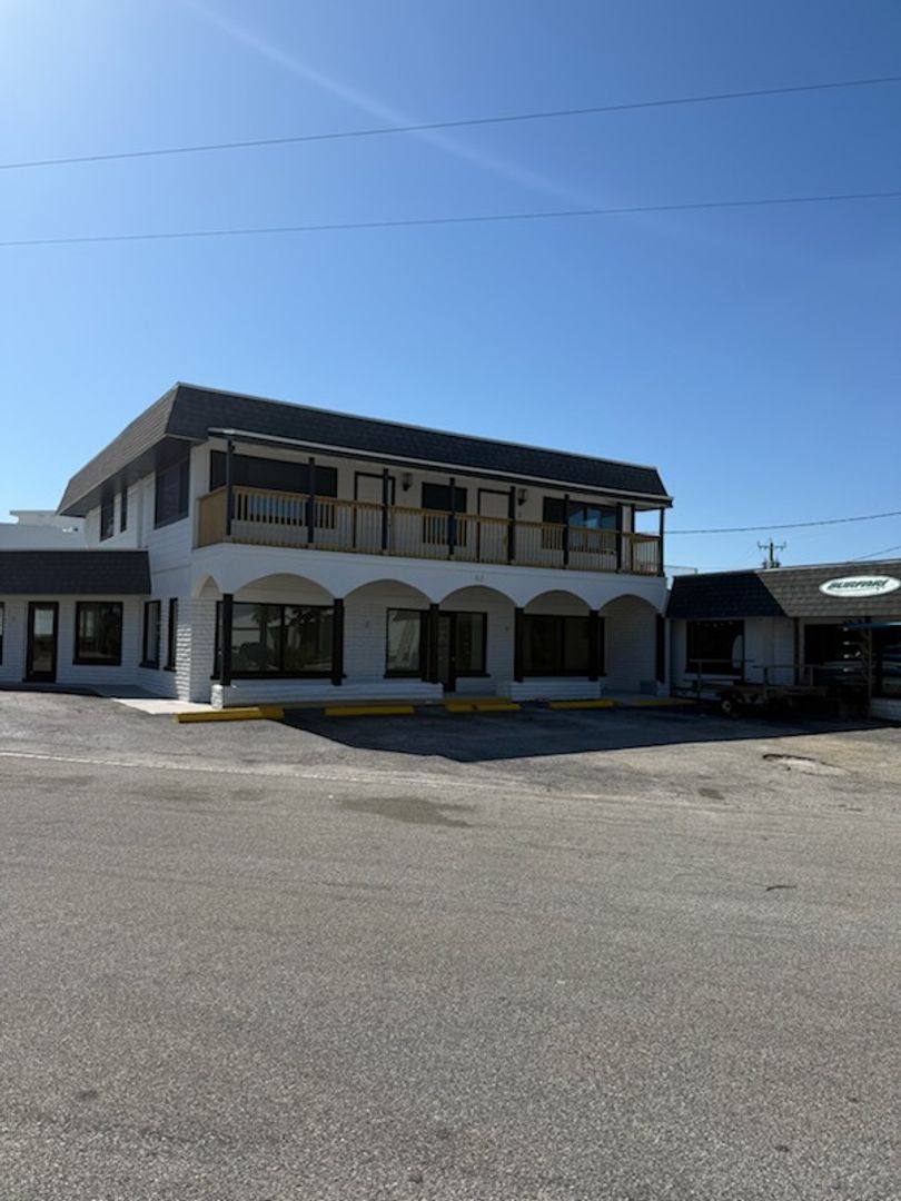 Apartment for rent at 52 S Atlantic Ave, Ormond Beach, FL 32176