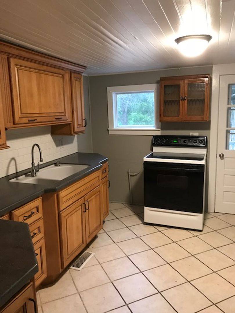 Apartment for rent at 918-920 S Main St, Horseheads, NY 14845