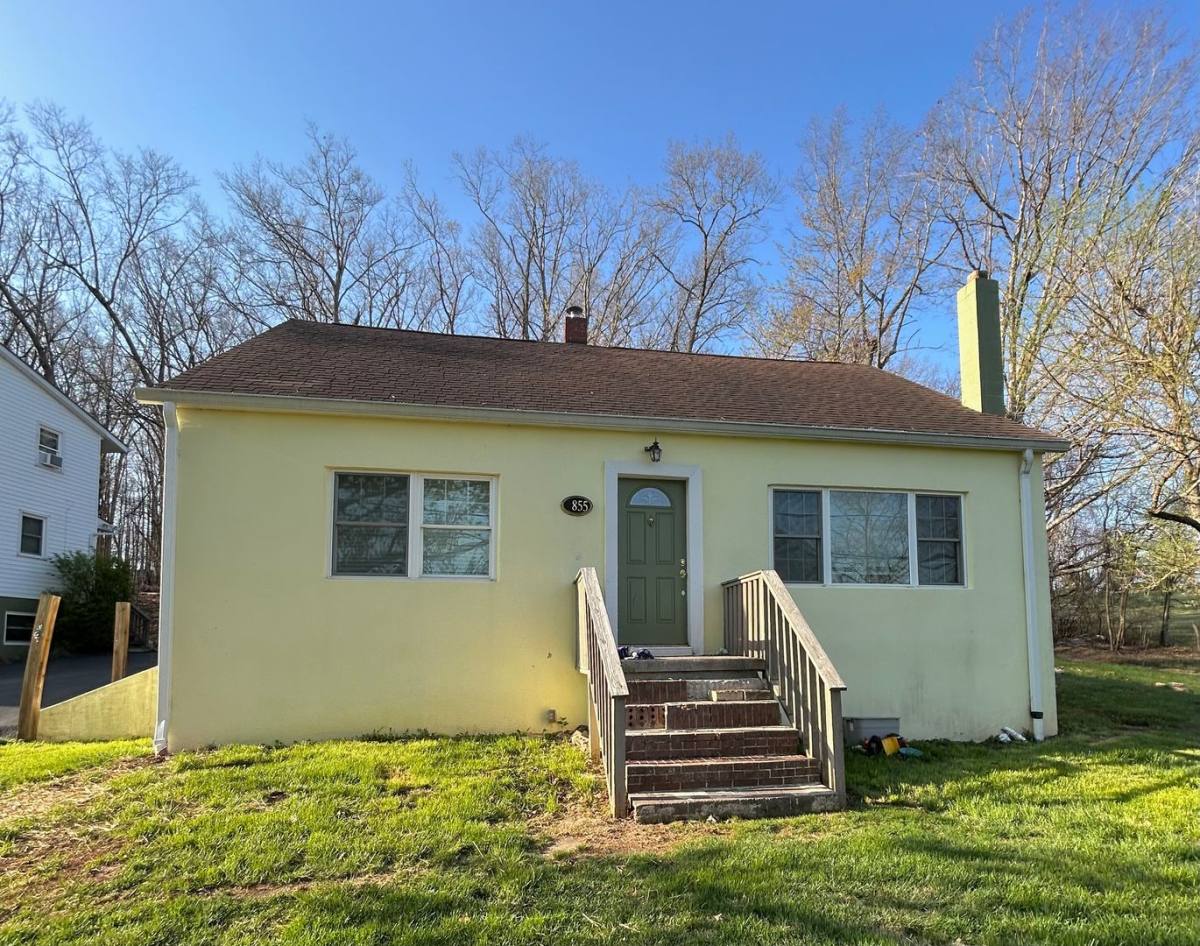 House for rent at 1855 Merrimac Rd, Blacksburg, VA 24060