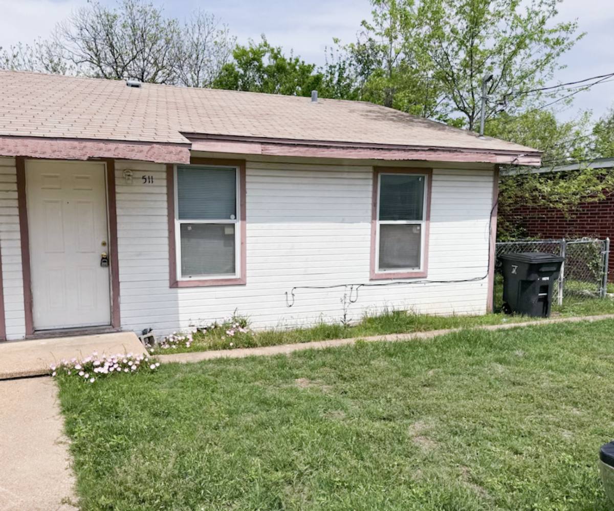 Apartment for rent at 511 W Hallmark, Killeen, TX 76542