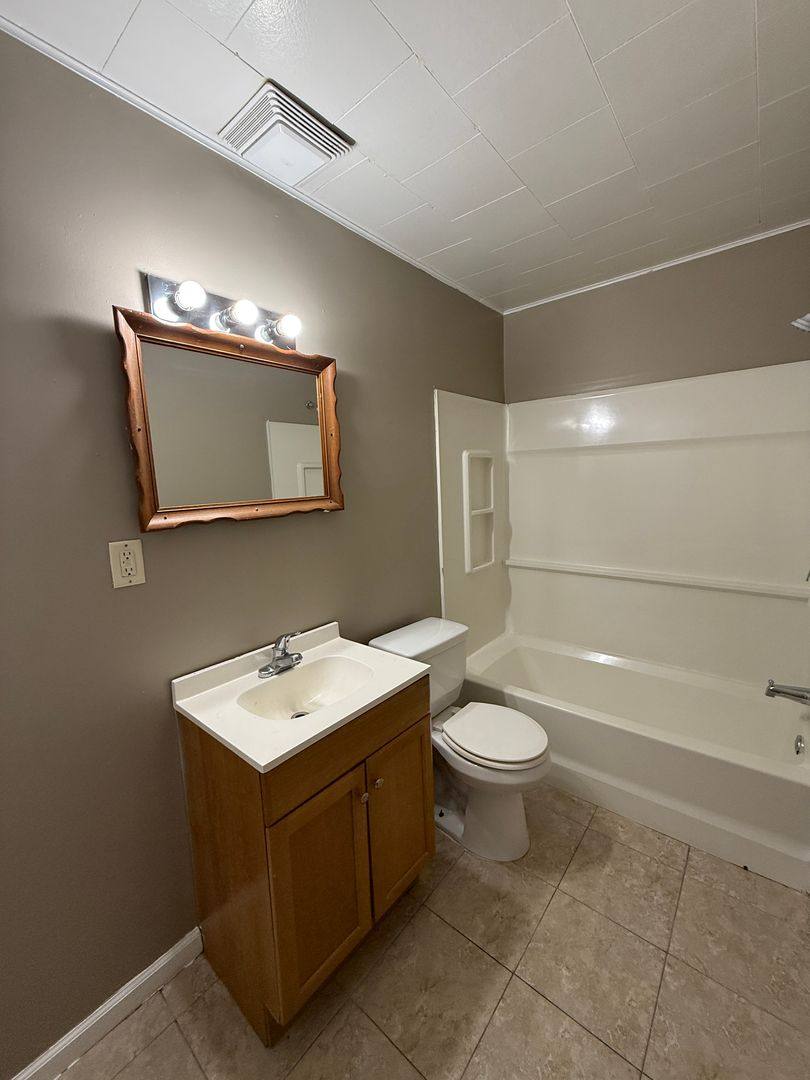 4330 S Anthony Blvd, Fort Wayne, IN 46806 - Apartment for Rent - Image 9