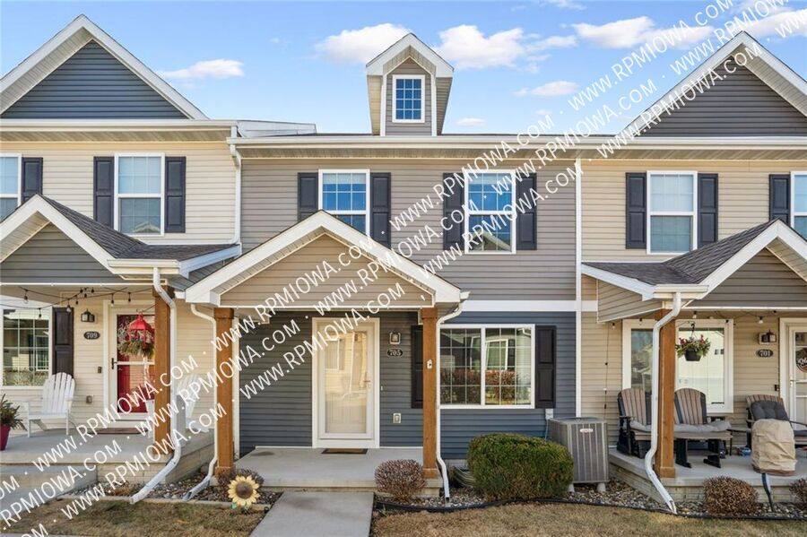 Townhouse for rent at 705 Cypress Place, Norwalk, IA 50211