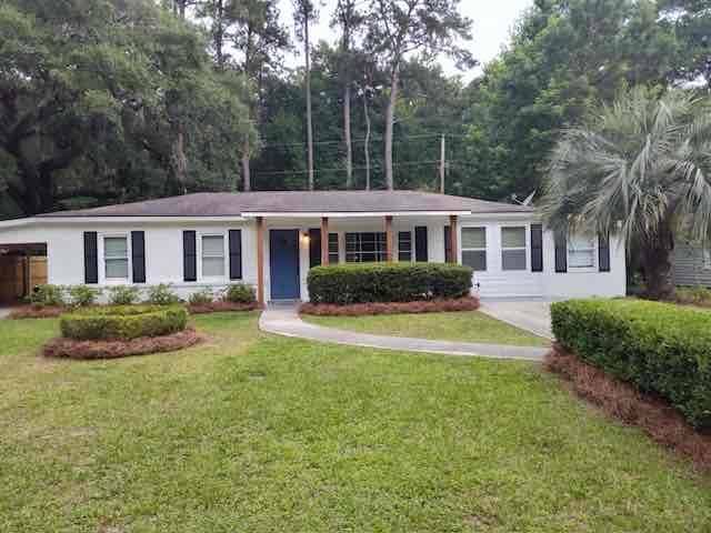 House for rent at 7 Brookview Dr, Savannah, GA 31406