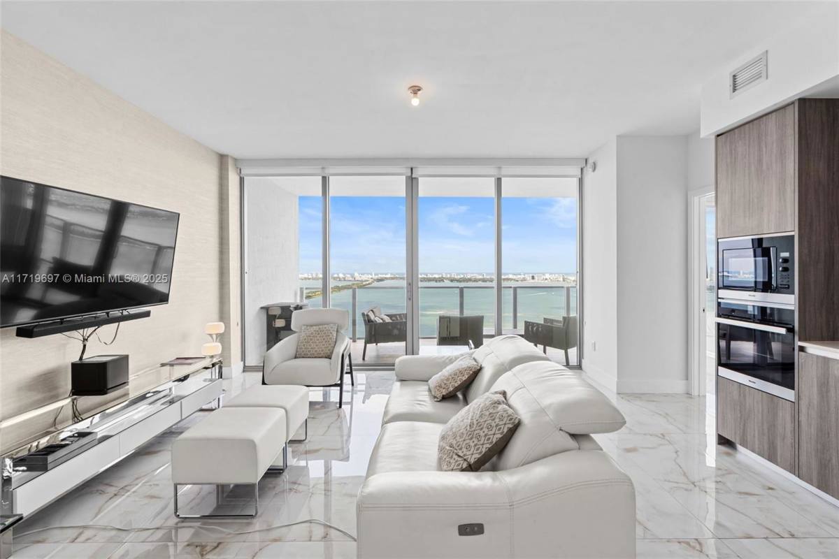 Apartment for rent at 2900 NE 7th Ave #4104, Miami, FL 33137