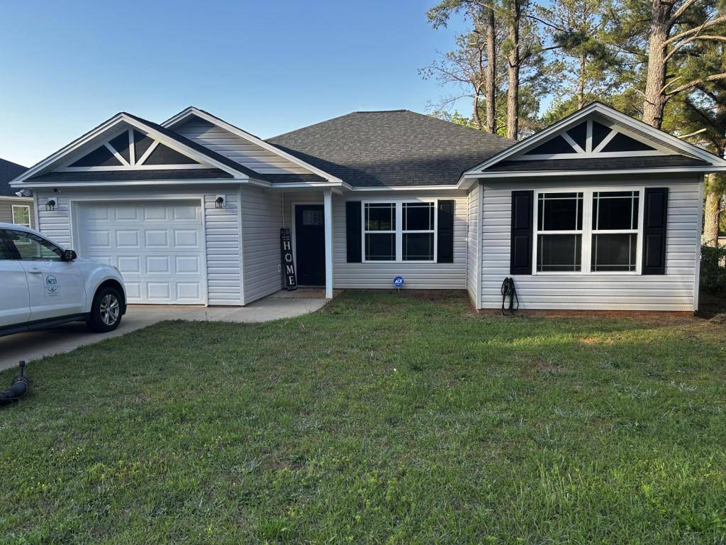 House for rent at 4915 Seymour Rd, Dalzell, SC 29040
