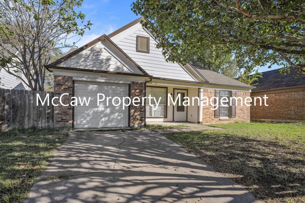 House for rent at 3801 Huckleberry Dr, Fort Worth, TX 76137