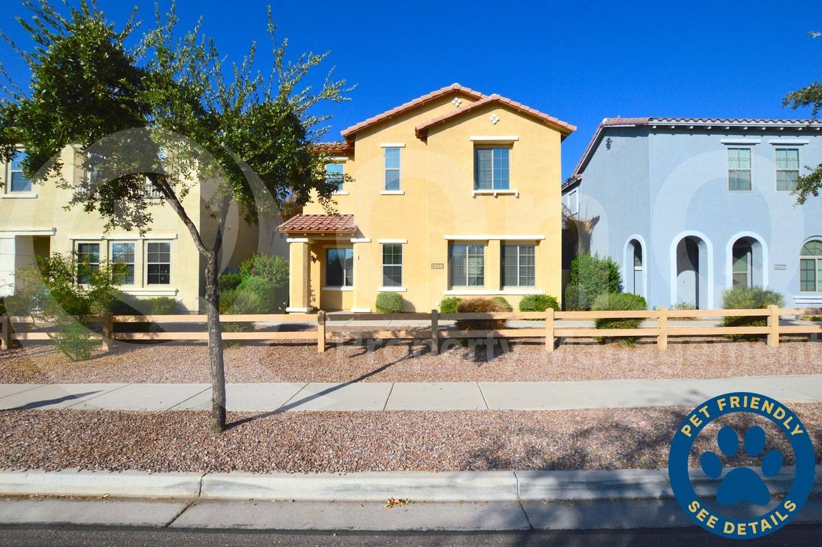 House for rent at 4451 E Remington Dr, Gilbert, AZ 85297