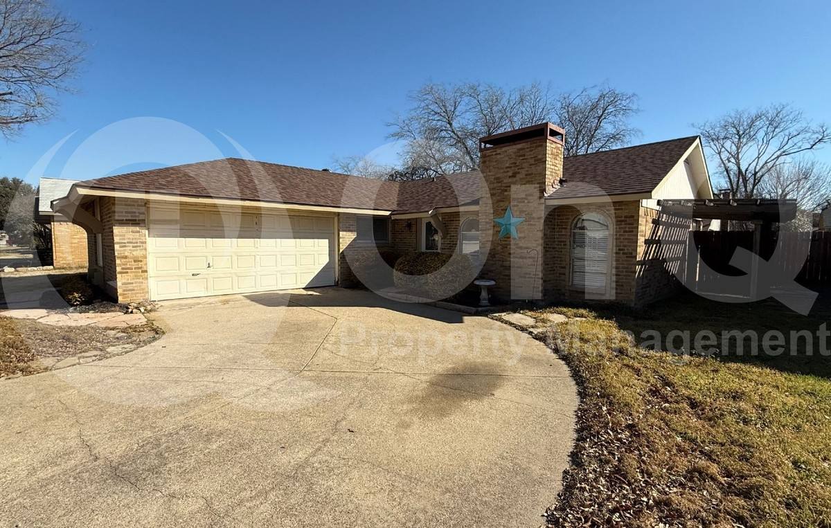 House for rent at 5306 Princess Court, Lake Dallas, TX 75065