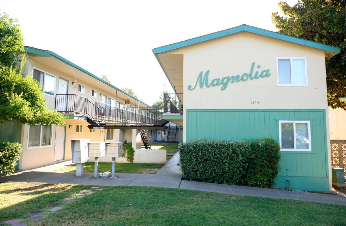 Apartment for rent at 1365 Magnolia Ave, Redding, CA 96001