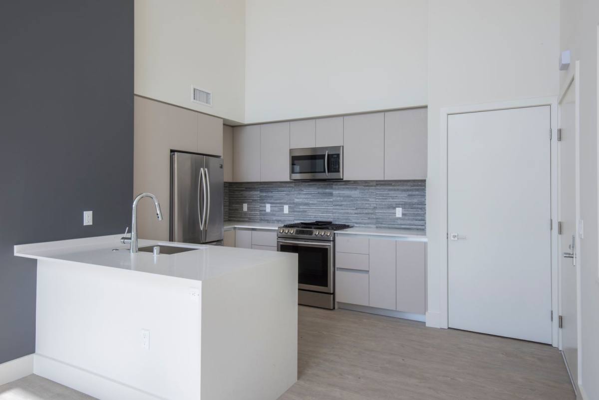 Apartment for rent at 12117 Valleyheart Dr, Studio City, CA 91604